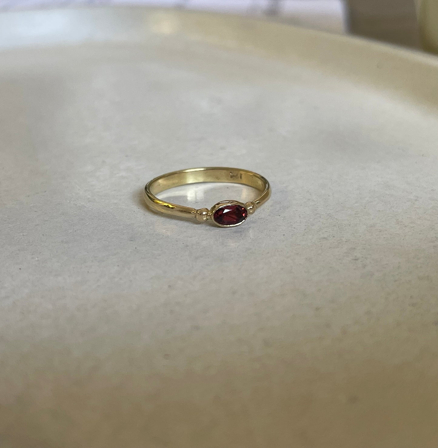 BLUE SAPPHIRE RING