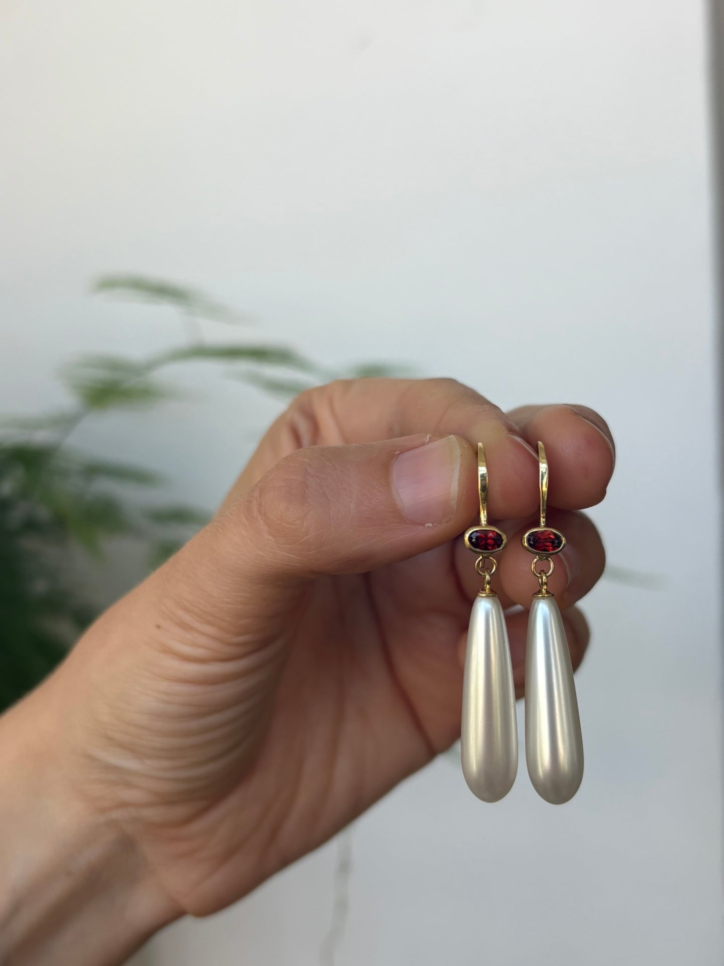 GOLD PLATED LONG PEARL EARRINGS